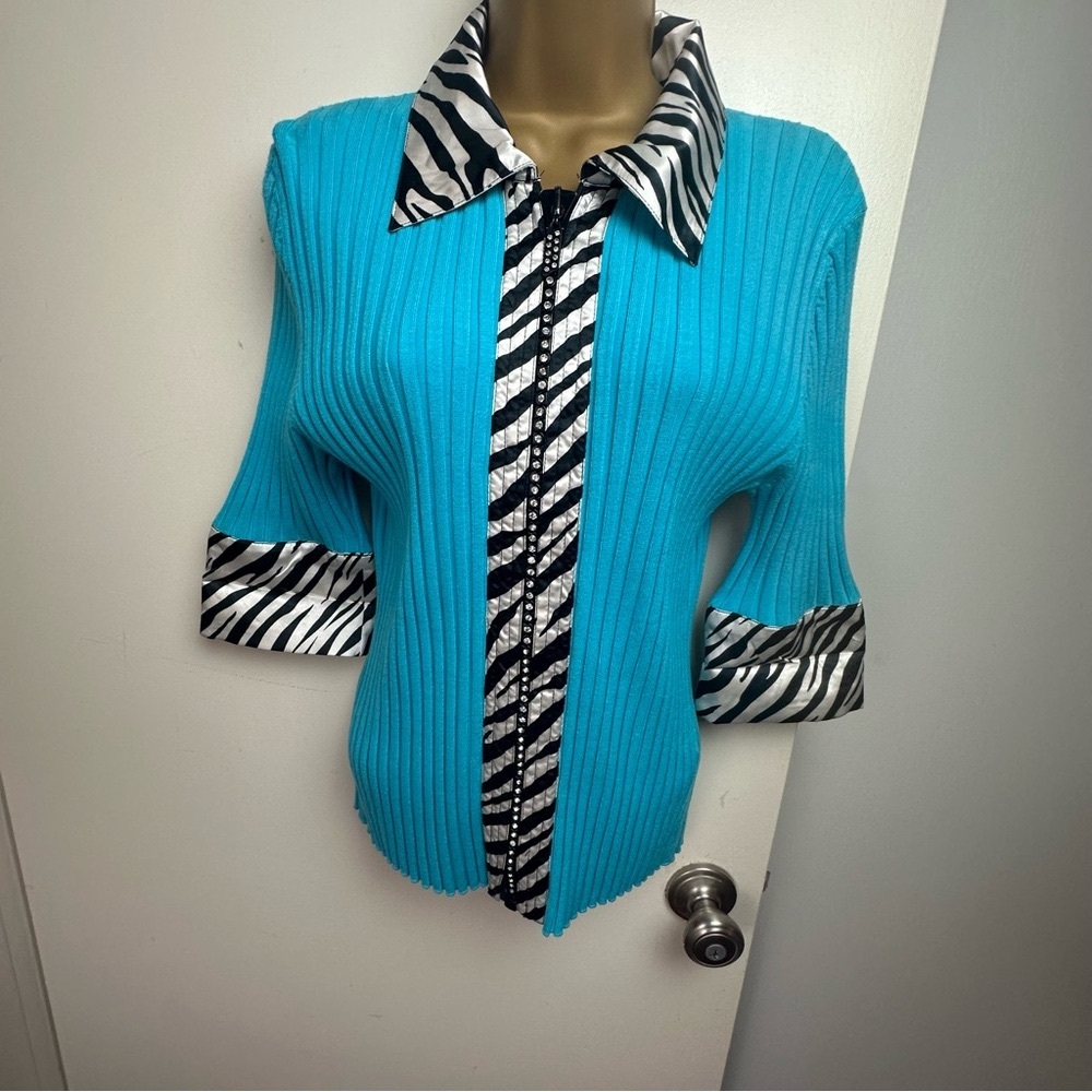 Belldini Vintage? Y2K Blue Ribbed Zebra Print Trim‎ Rhinestone Zipper Shirt L
